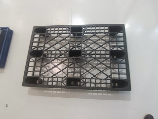 [PAL011-4] Palette ONE WAY légère XE PP Recycled Quality 120*100 4 Plateau perforé 9 pieds